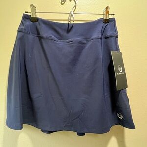 FORAY GOLF Core 2.0 skirt navy size medium.
